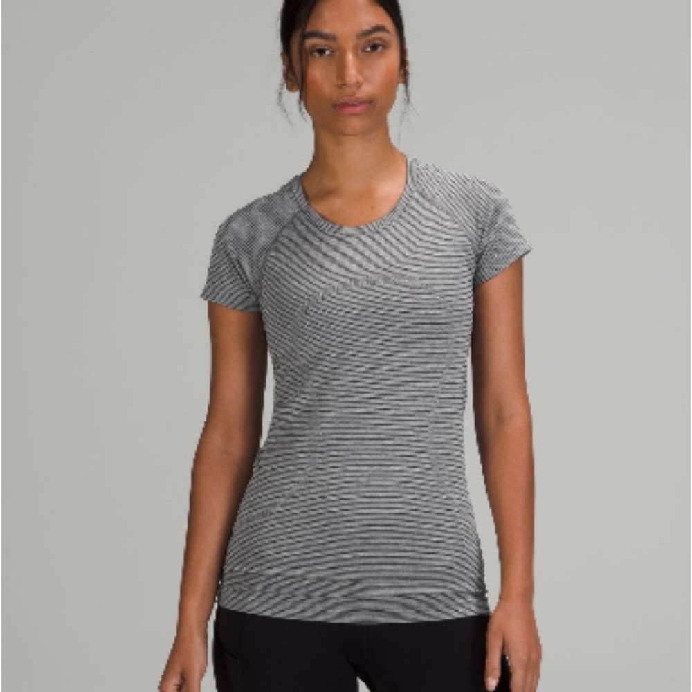 lululemon swiftly tech size 4